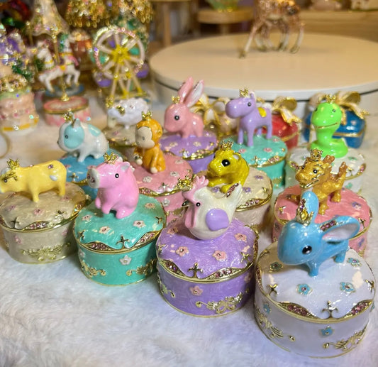 Hand Enameled Jewelry Box- Little Animals with Golden Crown(5.5*5.5*7 cm/2.2*2.2*2.8 inch)