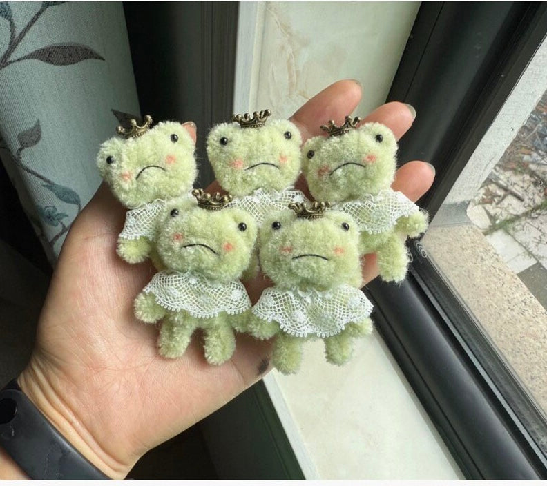 Crochet/Knitted Crafts for Connie