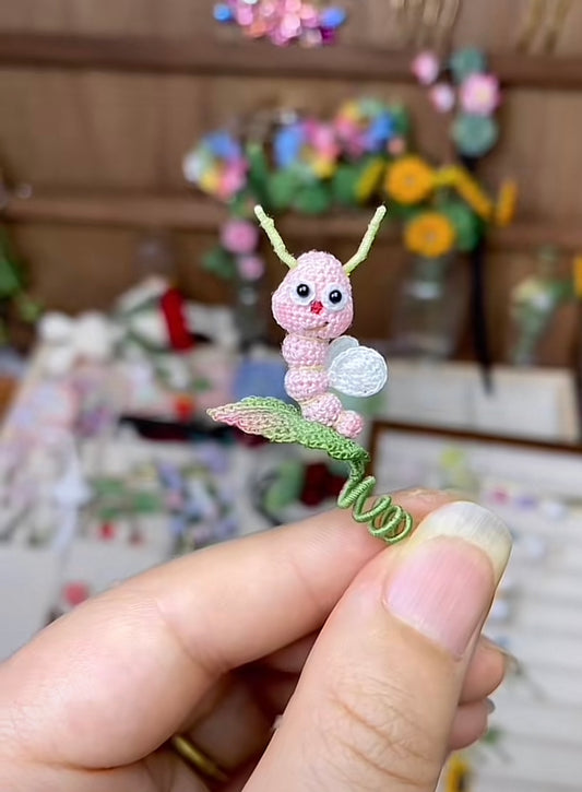 Caterpillar- Micro Crochet