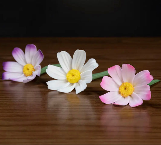 Ceramic Flower- Single Daisy(6.5*5*10 cm/2.6*2*3.9 inch)