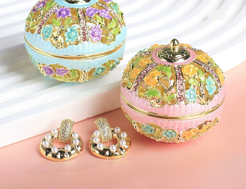 Hand Enameled Jewelry Box- Flower Box(5*5 cm/2*2 inch)