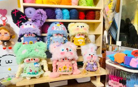 Crochet Doll/Mini Girl/Pig Girl/Knitted Cloth