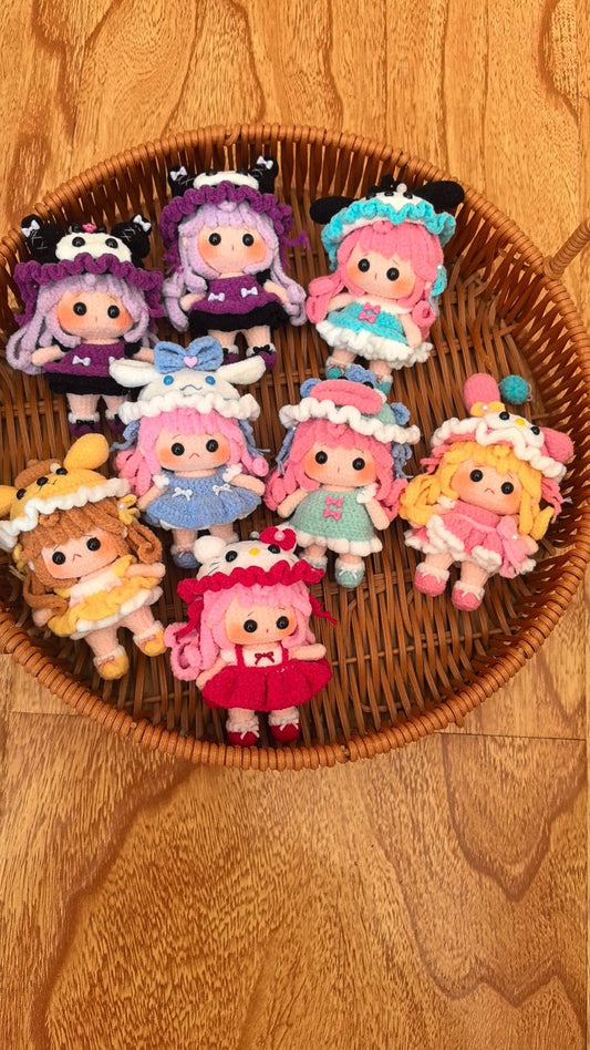 Crochet Mini Girl/Micro Crochet