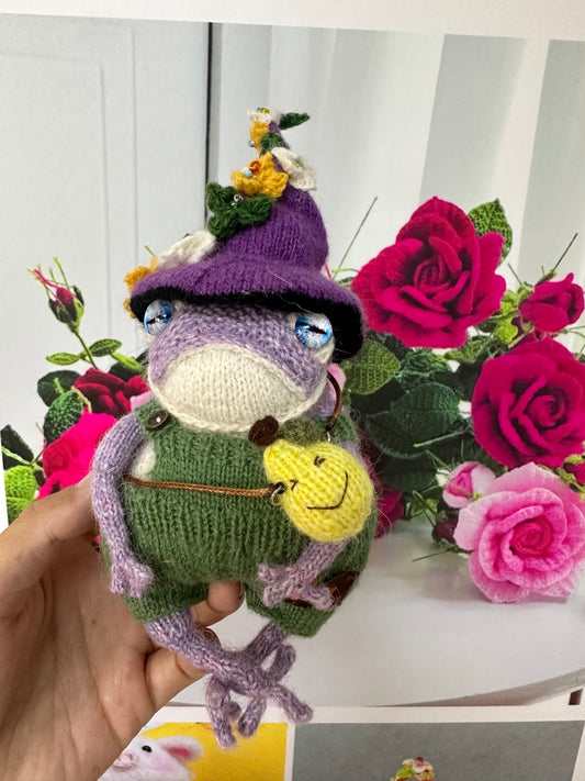 Knitted Frog with 2 Mushroom Hat+Pear bag(Wool)