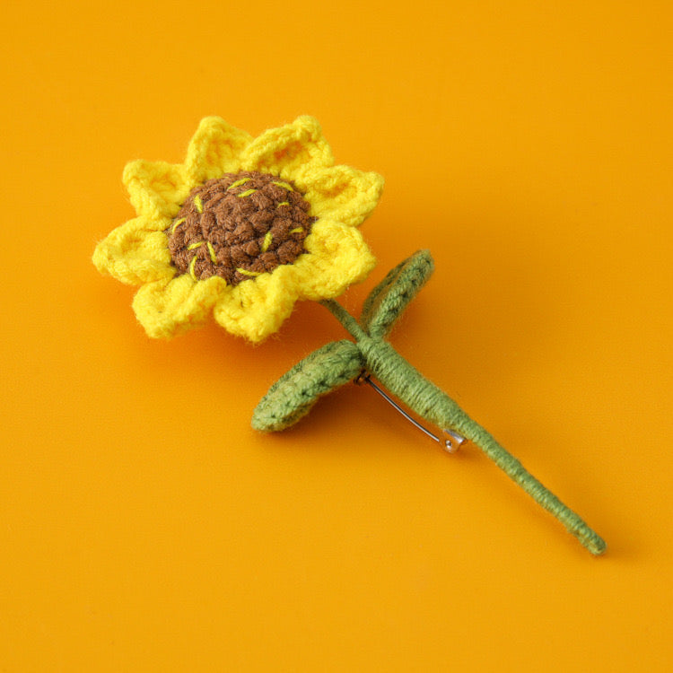 Crochet Flowers Brooch(Sunflower/Tulip)