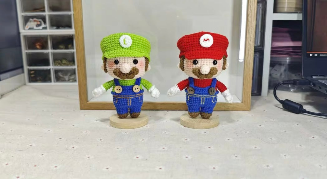 Crochet Mario+Luigi(11 cm/4.3 inch)