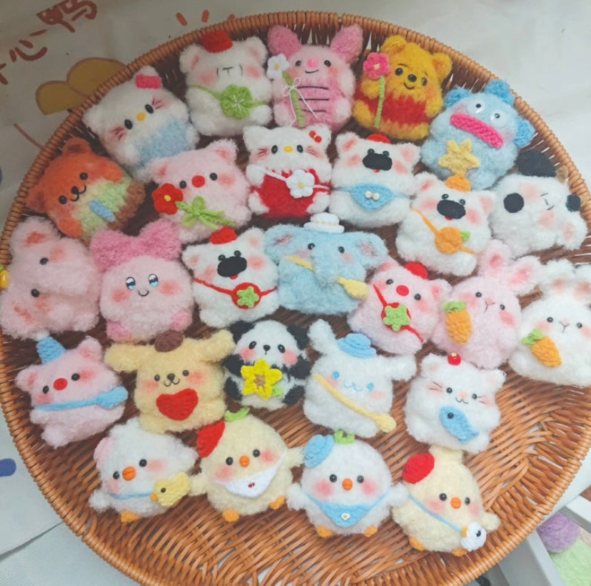 Crochet Animal/Panda/Bunny/Fox/WinniethePool/Tiger/Cat/Pig/Piglet/Fishman/Bear/Dog/Chicken/Capybara/hellokitty