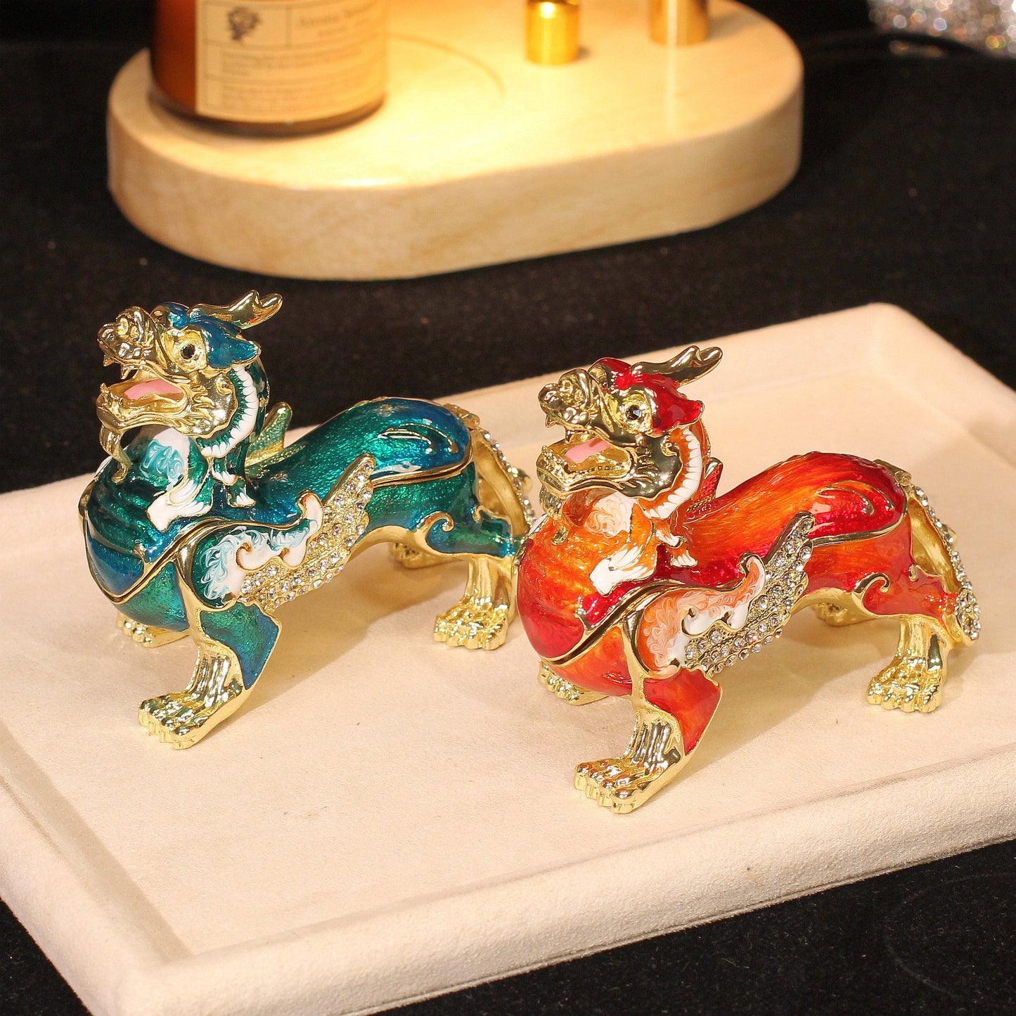 Hand Enameled Jewelry Box- Chinese Lion/PIXIU(11.5*5.5*9 cm/4.5*2.2*3.5 inch;0.4 kg/14 oz)