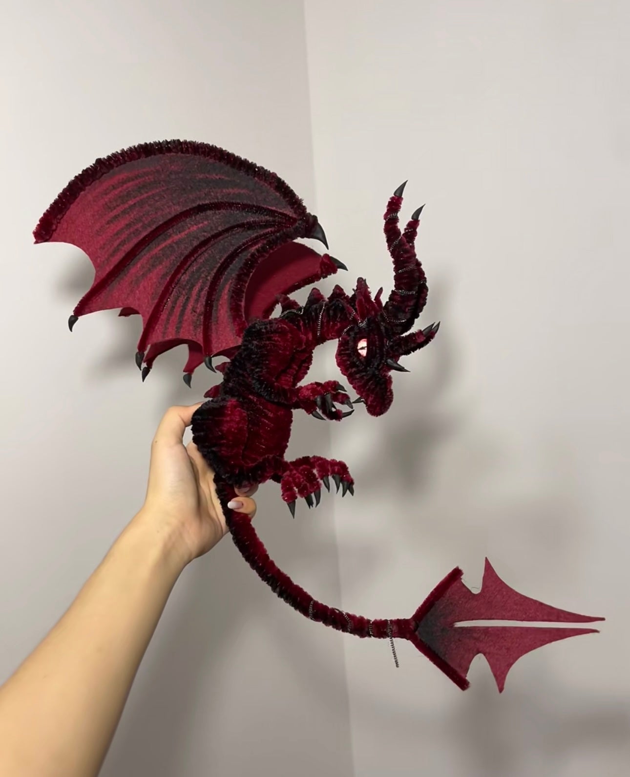 Big Dragon(Twist Stick+Wire+Nonwoven Fabric+Plastic Clay)