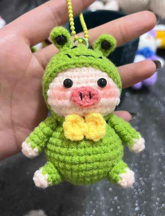 Crochet Pig with Frog Hat(8 cm/3.1 inch)