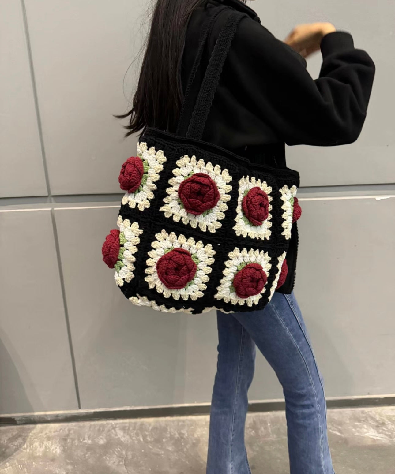 Black Shoulder Bag+ Red Camellia Flowers