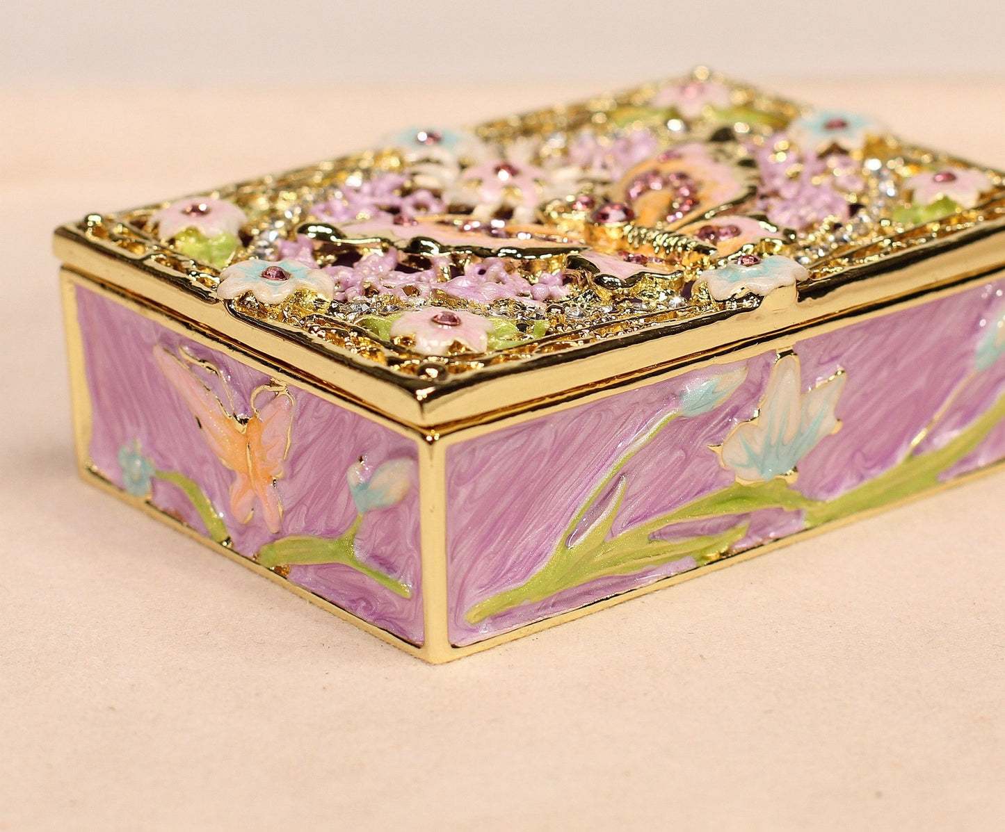 Hand Enameled Jewelry Box- Butterfly Flower Box(7.8*5.5*2.5 cm/3.1*2.2*1 inch;0.258 kg/9.1 oz)