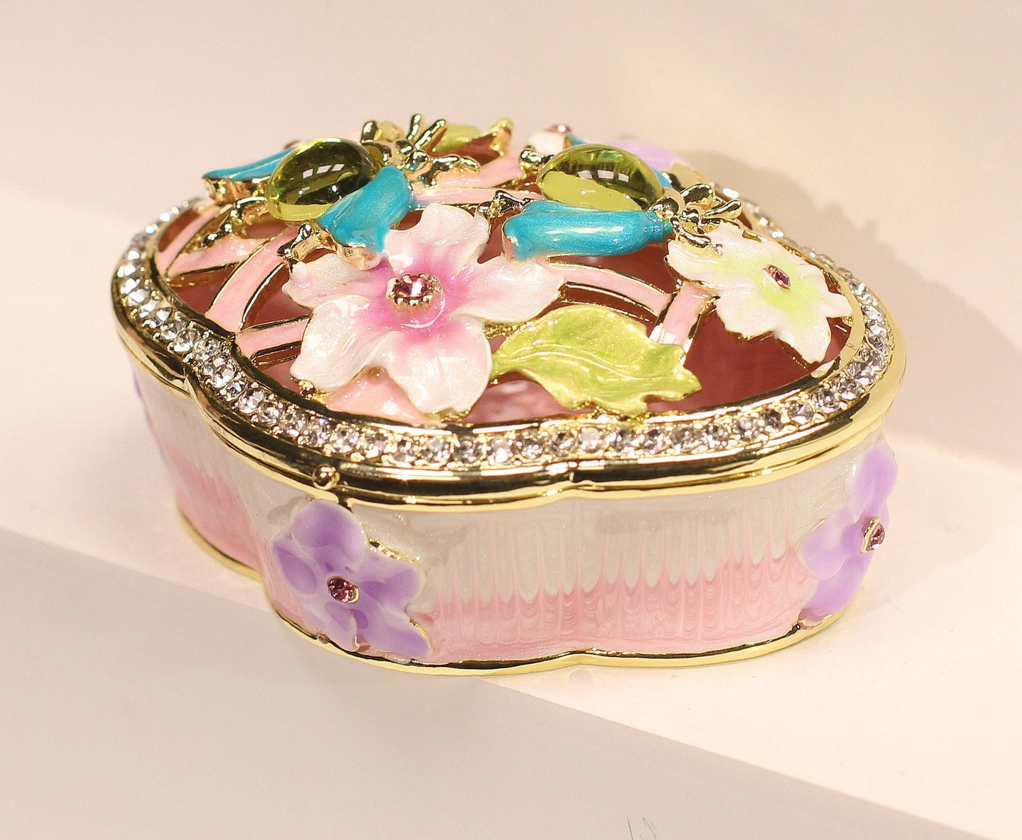 Hand Enameled Jewelry Box- Petal Shape Flower Box(6.5*5.5*3.5 cm/2.6*2.2*1.4 inch;0.132 kg/4.7 oz)