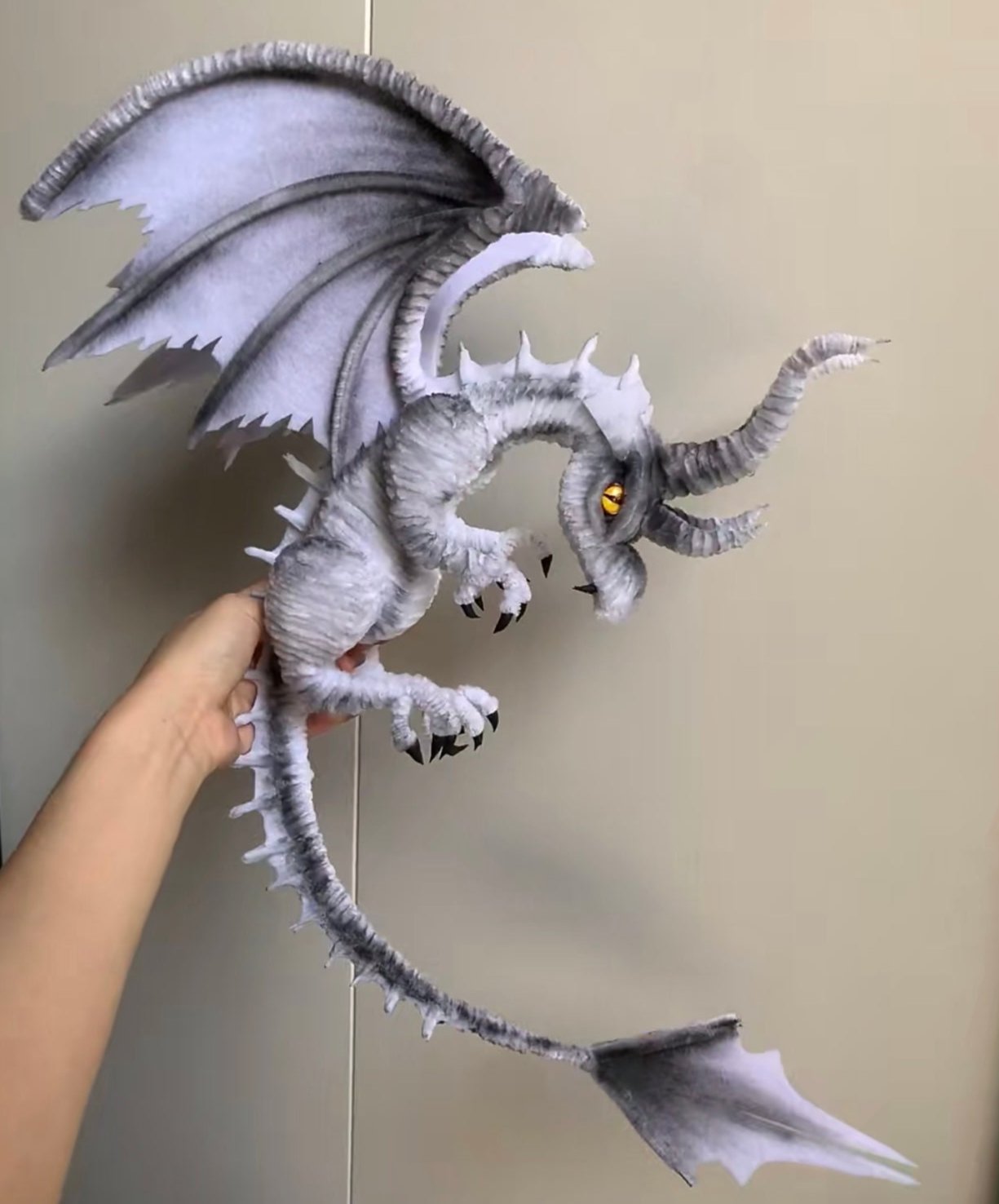 Big Dragon(Twist Stick+Wire+Nonwoven Fabric+Plastic Clay)