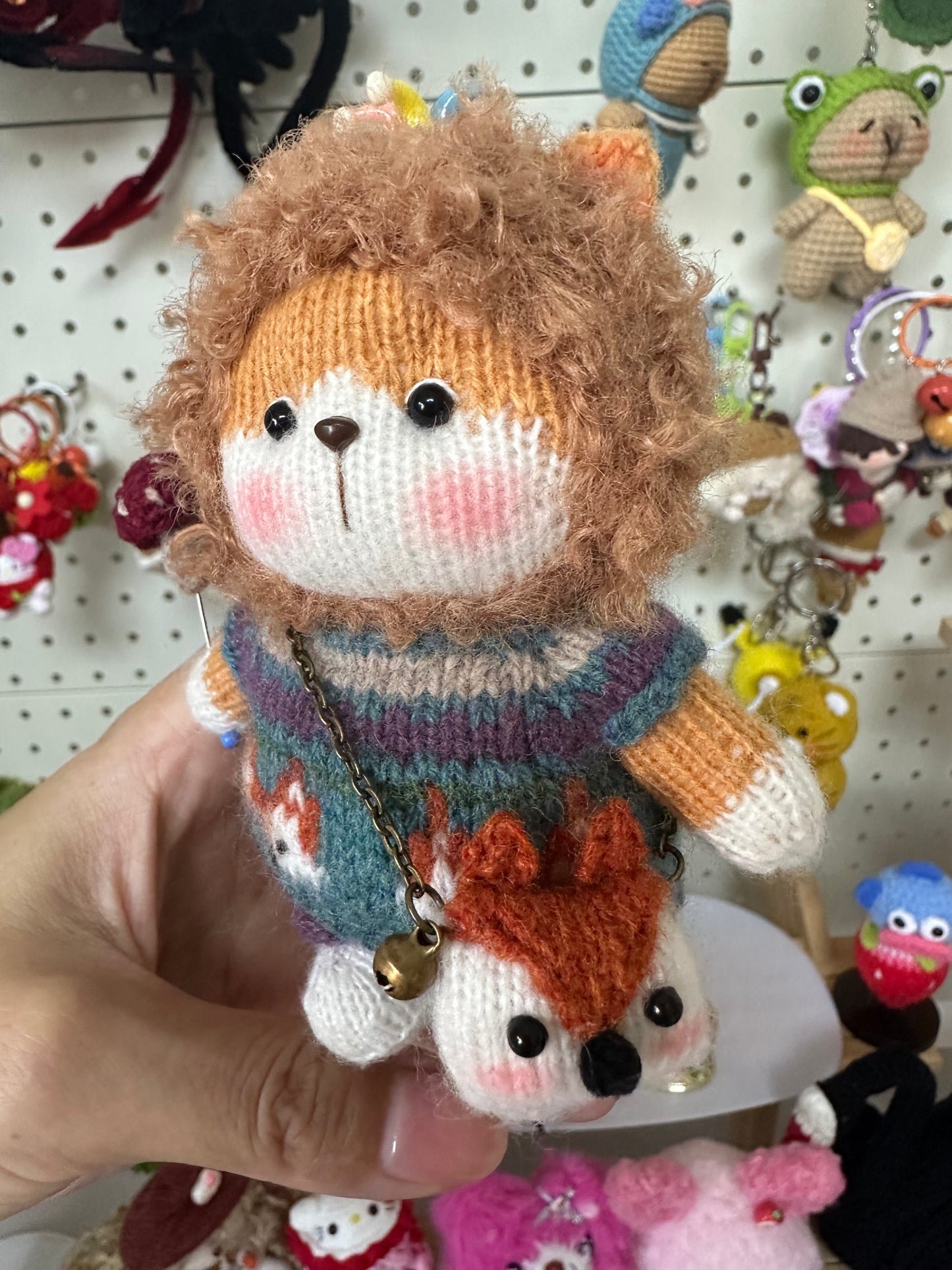 Knitted Lion with Fox Bag and Mushroom/Cashmere