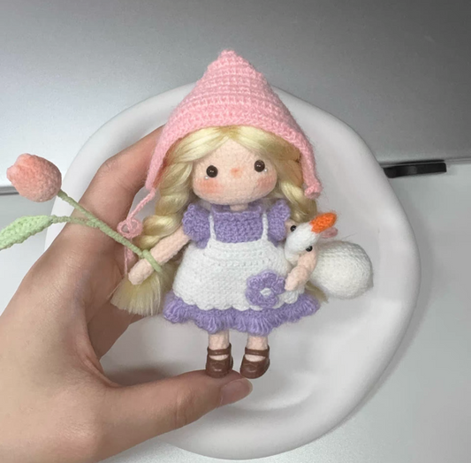 Goose Girl/Mini Girl/Pink Hat with Pink Tulip(12 cm/4.7 inch)