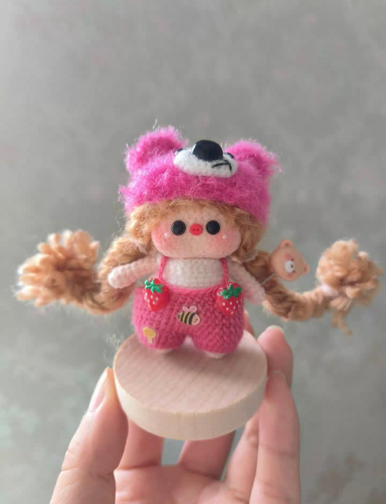 Crochet Pig Girl with Outfit/Mini Girl(6~7 cm/2.4~2.8 inch)