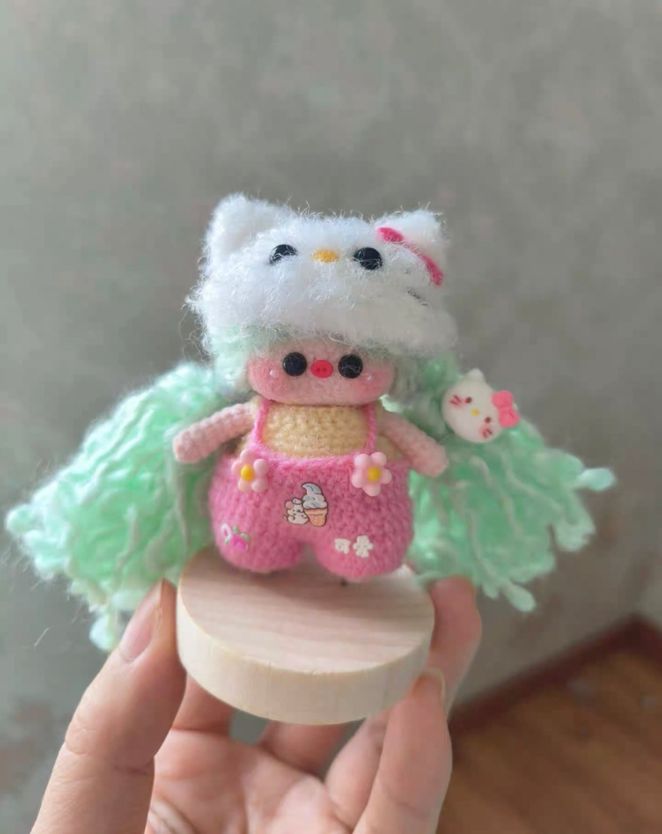 Crochet Pig Girl with Outfit/Mini Girl(6~7 cm/2.4~2.8 inch)